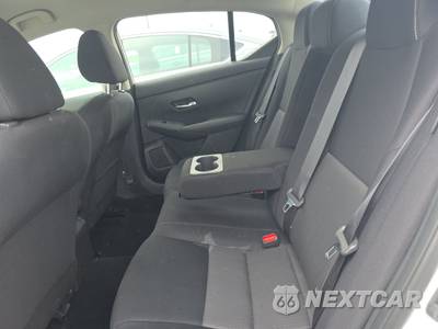 2020 Nissan Sentra SV - zdjęcie 13 z 32 - miniatura