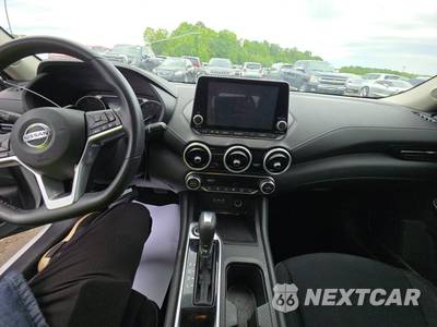 2020 Nissan Sentra SV - zdjęcie 11 z 32 - miniatura