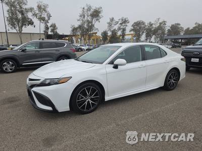 2023 Toyota Camry SE - zdjęcie 1 z 39 - miniatura