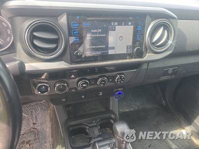 2017 Toyota Tacoma TRD Off-Road Extended Cab Long Bed w/Rear Doors - zdjęcie 11 z 30 - miniatura