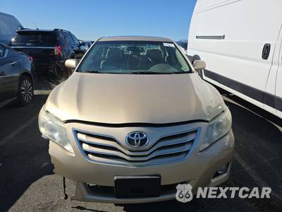 2011 Toyota Camry XLE - zdjęcie 2 z 44 - miniatura