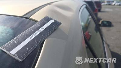 2011 Toyota Camry XLE - zdjęcie 42 z 44 - miniatura