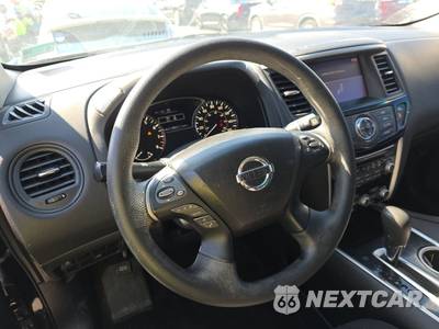 2018 Nissan Pathfinder S - zdjęcie 10 z 31 - miniatura