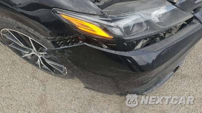 2021 Toyota Camry SE - zdjęcie 27 z 39 - miniatura