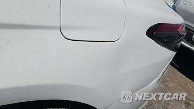 2021 Toyota Camry SE - zdjęcie 20 z 26 - miniatura
