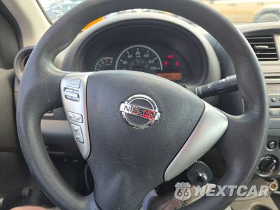 2018 Nissan Versa Sedan S - zdjęcie 10 z 29 - miniatura