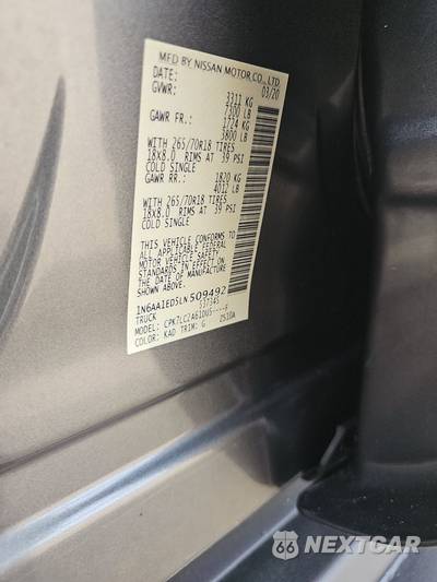 2020 Nissan TITAN SV Crew Cab Short Bed - zdjęcie 14 z 23 - miniatura