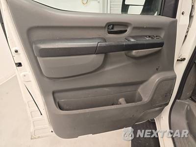 2015 Nissan NV1500 Cargo SV 146.1" WB - zdjęcie 9 z 18 - miniatura