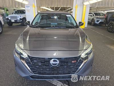 2025 Nissan Sentra SR - zdjęcie 2 z 34 - miniatura