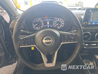 2025 Nissan Sentra SR - zdjęcie 10 z 34 - miniatura