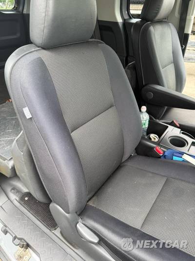 2014 Toyota FJ Cruiser w/Rear Doors - zdjęcie 12 z 35 - miniatura