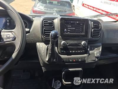 2025 Ram ProMaster 2500 Cargo Van Tradesman w/Passenger Seat Low Roof 136.0" WB - zdjęcie 11 z 26 - miniatura