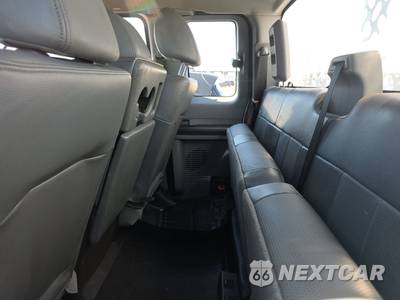 2016 Ford Super Duty F-350 XL Extended Cab Long Bed w/Rear Doors - zdjęcie 13 z 37 - miniatura