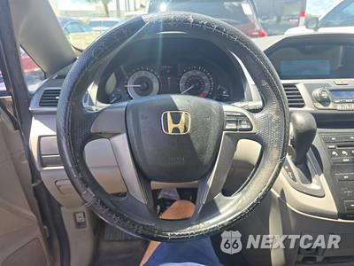 2012 Honda Odyssey LX 118.1" WB - zdjęcie 10 z 19 - miniatura