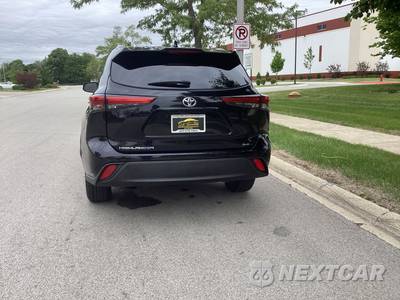 2022 Toyota Highlander XLE - zdjęcie 6 z 20 - miniatura