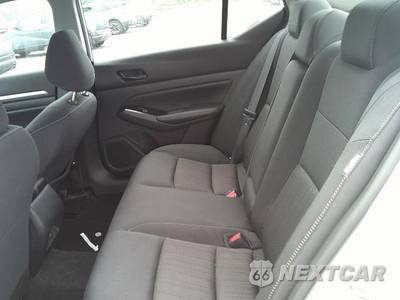 2023 Nissan Altima SV - zdjęcie 15 z 31 - miniatura