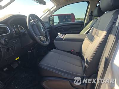 2019 Nissan TITAN XD S Crew Cab Medium Bed - zdjęcie 7 z 18 - miniatura