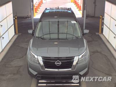 2025 Nissan Pathfinder SV - zdjęcie 2 z 19 - miniatura