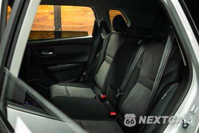 2025 Nissan Rogue SV - zdjęcie 11 z 30 - miniatura