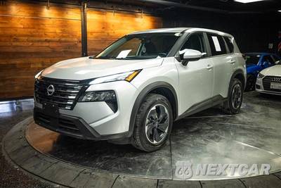 2025 Nissan Rogue SV - zdjęcie 2 z 30 - miniatura