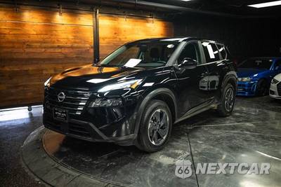 2025 Nissan Rogue SV - zdjęcie 2 z 29 - miniatura