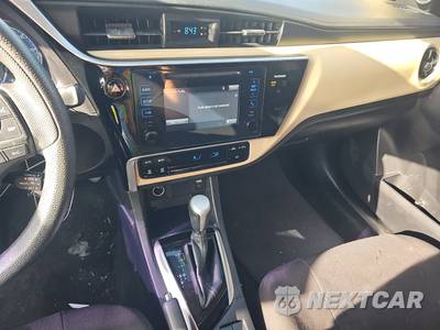 2017 Toyota Corolla LE Sedan - zdjęcie 11 z 17 - miniatura
