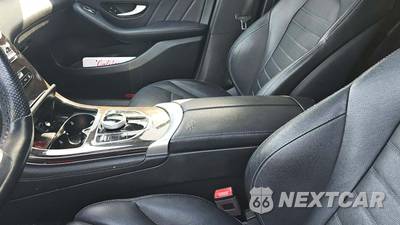 2019 Mercedes-Benz GLC 300 4MATIC - zdjęcie 31 z 34 - miniatura