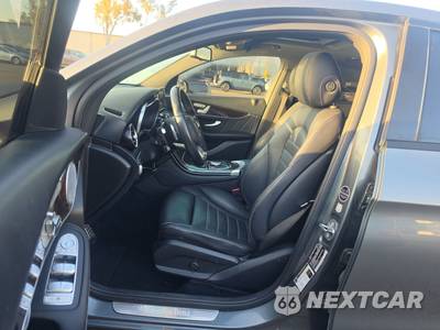 2019 Mercedes-Benz GLC 300 4MATIC - zdjęcie 7 z 34 - miniatura