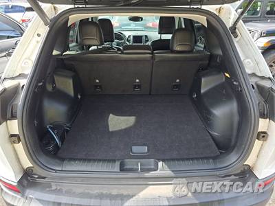 2022 Jeep Cherokee Latitude Lux - zdjęcie 16 z 19 - miniatura