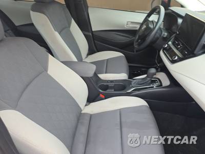 2025 Toyota Corolla LE Sedan - zdjęcie 8 z 31 - miniatura