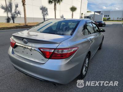 2015 Toyota Camry SE - zdjęcie 5 z 22 - miniatura