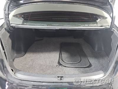 2022 Toyota Corolla LE Sedan - zdjęcie 17 z 25 - miniatura