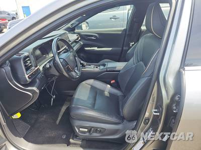 2023 Toyota Crown Limited - zdjęcie 7 z 29 - miniatura