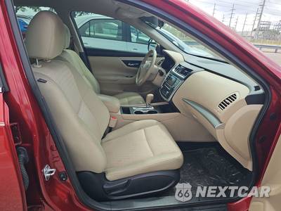 2016 Nissan Altima 2.5 SV - zdjęcie 8 z 22 - miniatura