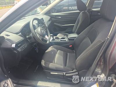 2022 Nissan Altima S - zdjęcie 7 z 45 - miniatura