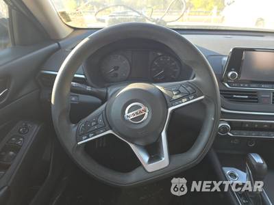 2022 Nissan Altima S - zdjęcie 10 z 28 - miniatura
