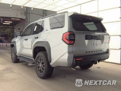 2025 Toyota 4Runner TRD Sport Premium - zdjęcie 6 z 32 - miniatura