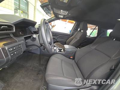 2025 Toyota 4Runner TRD Sport Premium - zdjęcie 27 z 32 - miniatura