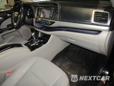 2015 Toyota Highlander XLE - zdjęcie 15 z 21 - miniatura