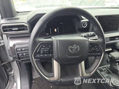 2025 Toyota 4Runner TRD Sport Premium - zdjęcie 10 z 32 - miniatura