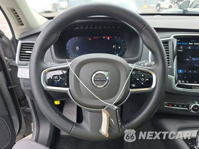 2025 Volvo XC90 Core 7-Passenger - zdjęcie 16 z 24 - miniatura