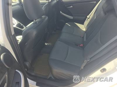 2015 Toyota Prius Four - zdjęcie 13 z 27 - miniatura