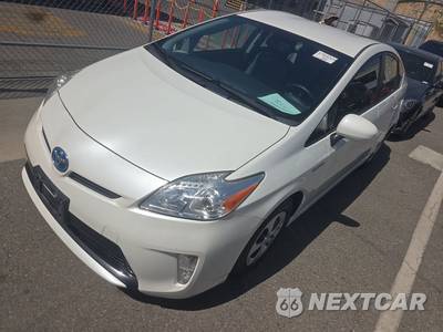 2015 Toyota Prius Four - zdjęcie 1 z 27 - miniatura