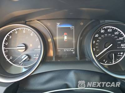 2023 Toyota Camry SE - zdjęcie 12 z 33 - miniatura