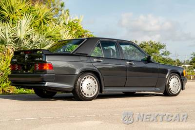 1986 Mercedes-Benz 190 E - zdjęcie 17 z 64 - miniatura