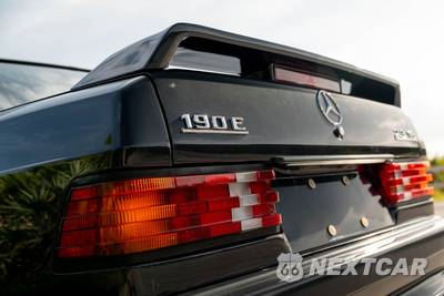 1986 Mercedes-Benz 190 E - zdjęcie 31 z 64 - miniatura