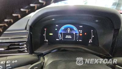 2026 Toyota Camry SE - zdjęcie 22 z 29 - miniatura