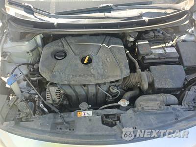 2013 Hyundai Elantra GT Hatchback - zdjęcie 15 z 32 - miniatura