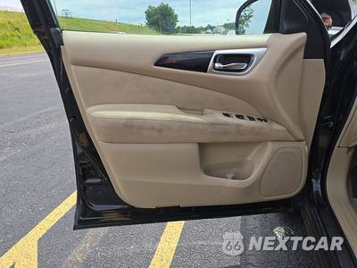 2013 Nissan Pathfinder SV - zdjęcie 9 z 34 - miniatura