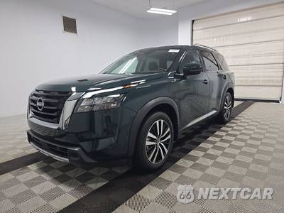 2025 Nissan Pathfinder Platinum - zdjęcie 1 z 24 - miniatura